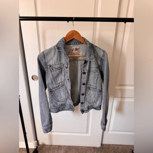 J&Co Jean Jacket Size S - Picture 4 of 6
